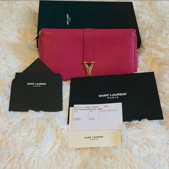 💯 Authentic YSL Wallet 🍀 - Picture 3 of 14